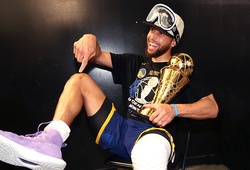 Stephen Curry chuẩn bị ký hợp đồng trọn đời, trị giá lên đến tỷ đô với Under Armour?