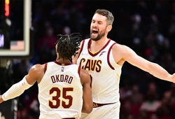 Ấm lòng hình ảnh cựu sao Kevin Love hồi sinh tại đội bóng ngựa ô Cleveland Cavaliers