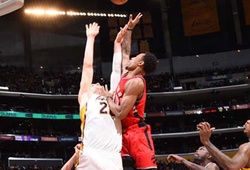 Lakers đang rơi tự do vì trung phong cao nhất nhưng phòng thủ tệ nhất