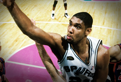 Ngày này 20 năm trước, có một Tim Duncan khuynh đảo cả NBA