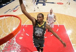 Kết quả NBA 01/03: Golden State Warriors giành "Chiến thắng kép" tại Washington