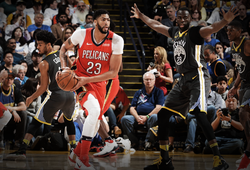 Muốn biết Warriors thủ ra sao, cứ nhìn Anthony Davis ném phạt
