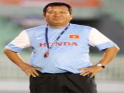 HLV Hoàng Văn Phúc "hỏi Mourinho" cách thắng Wenger