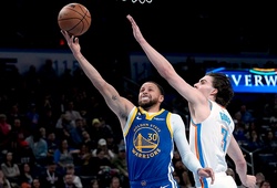 Chia sẻ thông tin tiêu cực về chấn thương, Stephen Curry khiến CĐV Warriors lo lắng
