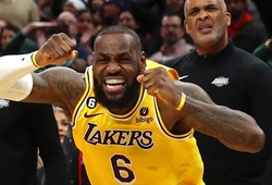 Dàn sao Lakers lắc đầu thất vọng vì trọng tài: “Chúng tôi đã bị cướp một chiến thắng"