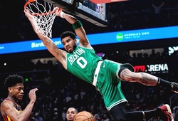 Hawks “tắt điện" ngay lúc quan trọng, Boston Celtics thẳng tiến vào bán kết miền Đông