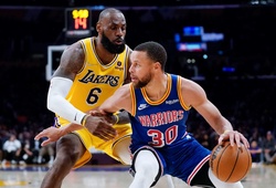 Stephen Curry đứng đầu danh sách cầu thủ khiến HLV đối thủ đau đầu nhất NBA