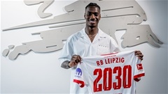 RB Leipzig tậu ‘Gravenberch mới’