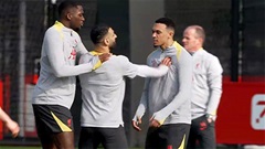 Salah và Alexander-Arnold choảng nhau trước trận Liverpool vs PSG?