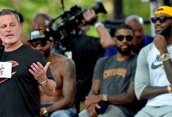 Lời biện minh nào cho ông chủ Dan Gilbert của Cleveland Cavaliers