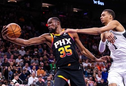 Sau hai lần bại trận, Kevin Durant hết lời khen ngợi "kỳ lân" Victor Wembanyama