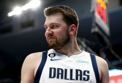 Dallas Mavericks buông tay, Luka Doncic ngồi nhà xem NBA Playoffs