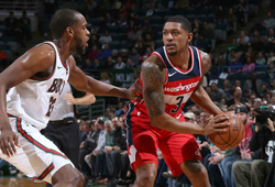 Kết quả NBA 28/02: Bradley Beal bùng nổ phút cuối giúp Wizards đánh bại Bucks