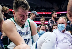 Luka Doncic bị lật cổ chân, CĐV Dallas Mavericks lo lắng tái phát chấn thương cũ