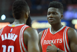 Kết quả NBA 01/03: Rockets thắng trận thứ 14 liên tiếp