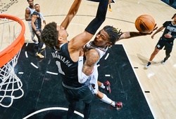 Trọng tài từ chối ứng cử viên "Dunk of The Year" của Ja Morant trên đầu Victor Wembanyama