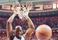 Sẽ ra sao nếu NBA áp dụng luật cấm úp rổ?