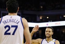 Sự trùng hợp kỳ lạ giữa Curry, Pachulia và Green ở Game 1
