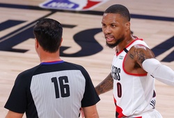 Damian Lillard gọi công tác trọng tài mùa này là “không thể chấp nhận được”