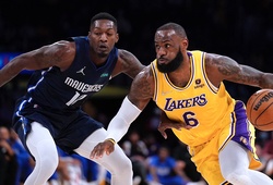 Giữa chuỗi trận tệ hại nhất mùa giải, LeBron James vẫn duy trì sự tự tin
