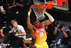 Đội trưởng NBA All-Star Giannis Antetokounmpo né chấn thương nặng, vẫn nghỉ một thời gian
