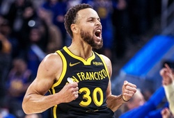 HLV trưởng Warriors nói về Stephen Curry: "Nếu cậu ấy không gánh thì không ai gánh đội bóng này cả"