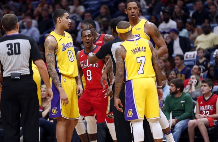 Tin NBA ngày 15/2: Rondo và Thomas xung đột với nhau trên sân.