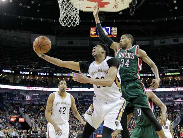 Anthony Davis xứng đáng hơn thành tích 8 trận toàn thua của Pelicans nhưng Bucks không phải đối thủ dễ nuốt.