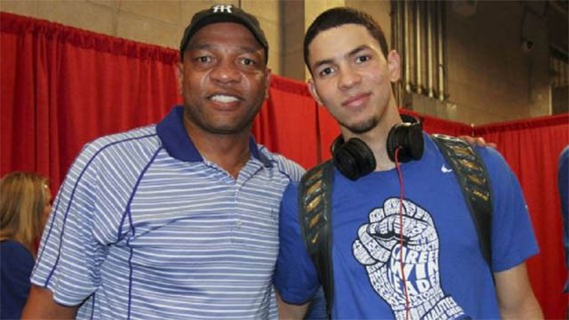 Austin Rivers đang đầu quân dưới trướng cha anh là Doc Rivers, HLV của L.A. Clippers