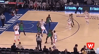 Al Horford không biết Kristaps Porzingis đã dunk