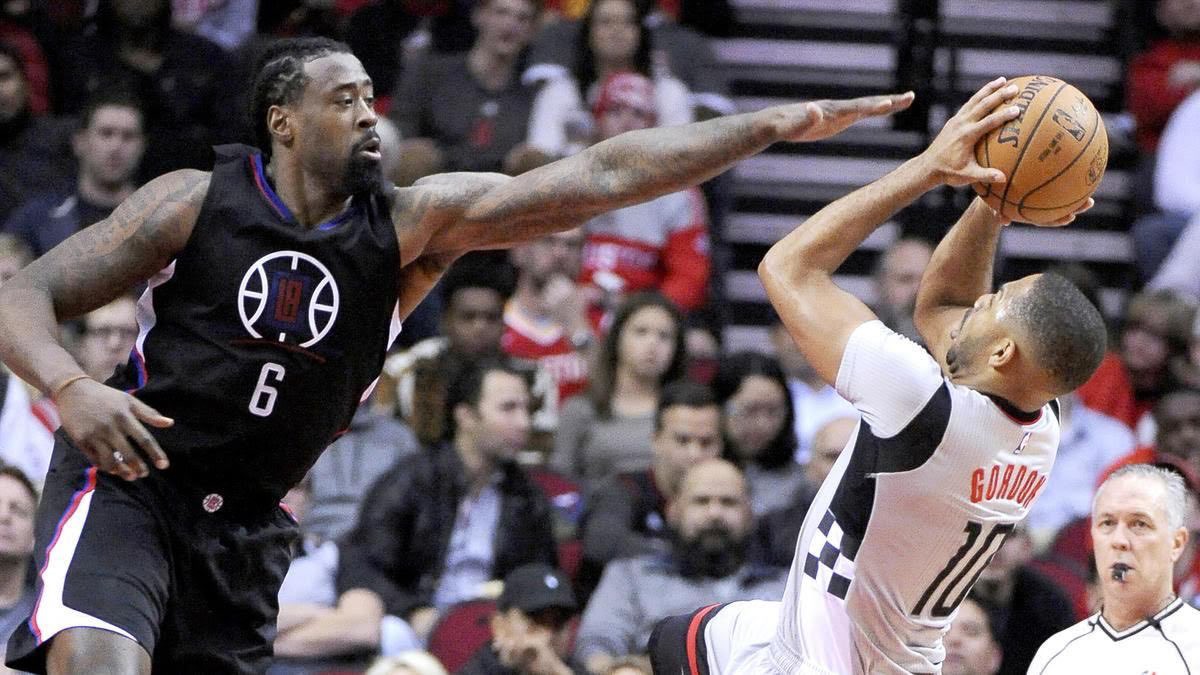 Jordan là một trong những cầu thủ phòng ngự hay nhất giải bóng rổ NBA hiện tại