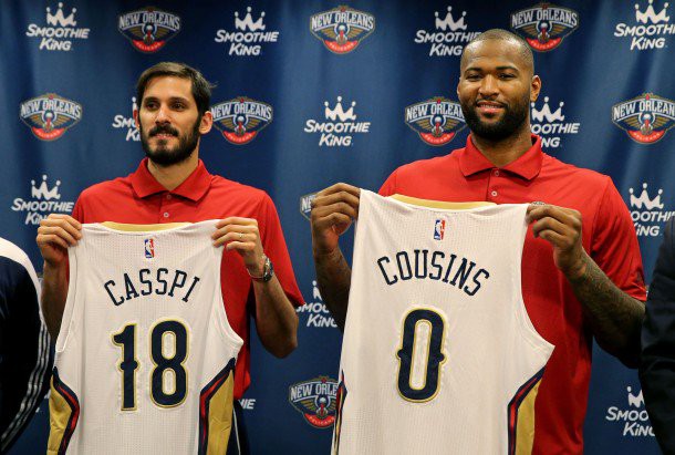 Omri Casspi vừa tới Pelicans đã phải ra đi