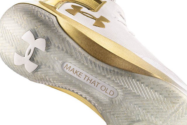 Curry 3ZERo lấy cảm hứng từ chiếc khiên của các chiến binh dũng mãnh thời xa xưa