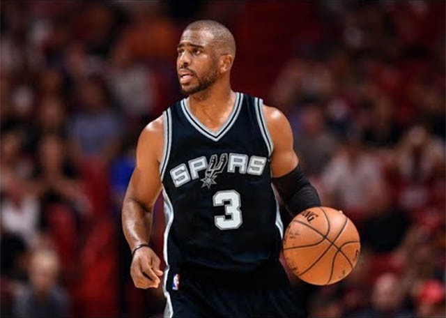 Chris Paul không về với Spurs là điều khá đáng tiếc.