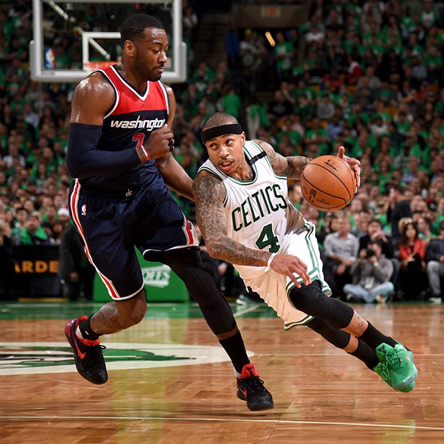 Chiều cao là lợi thế lớn nhất mà Isaiah Thomas tận dụng.