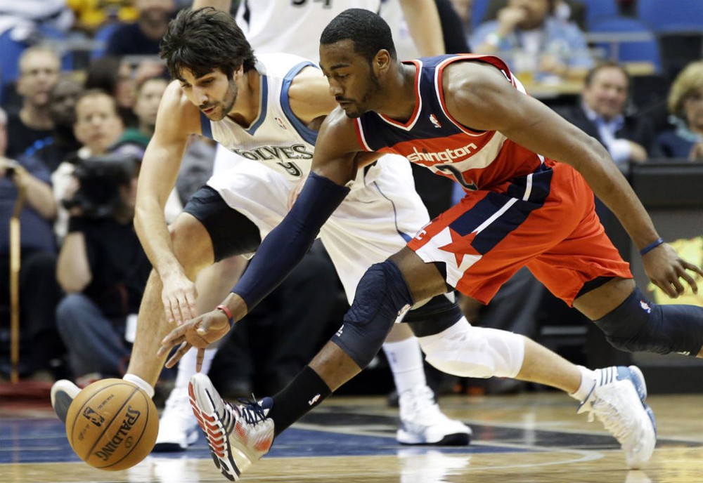 John Wall thi đấu cùng Adidas CrazyQuick.