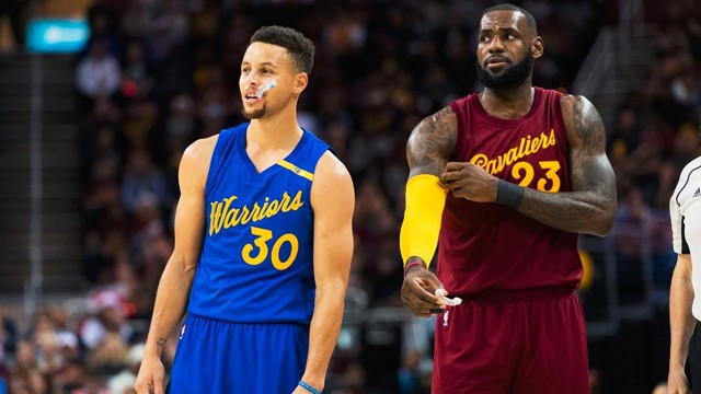 Cleveland Cavaliers và Golden State Warriors sẽ tiếp tục đụng độ vào ngày Giáng Sinh trong năm thứ 3 liên tiếp.