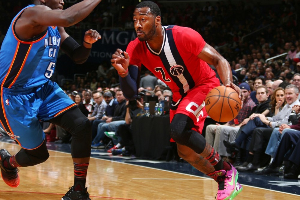 John Wall lên sân cùng Nike Kobe 11 EM “Mambacurial”.