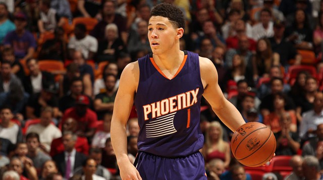 Devin Booker dẫn đầu dàn sao trẻ cực kỳ tài năng của Phoenix Suns.