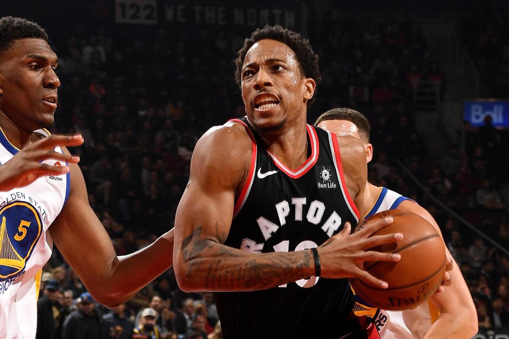 DeMar Derozan tiếp tục đóng vai trò đầu tàu cho Raptors.