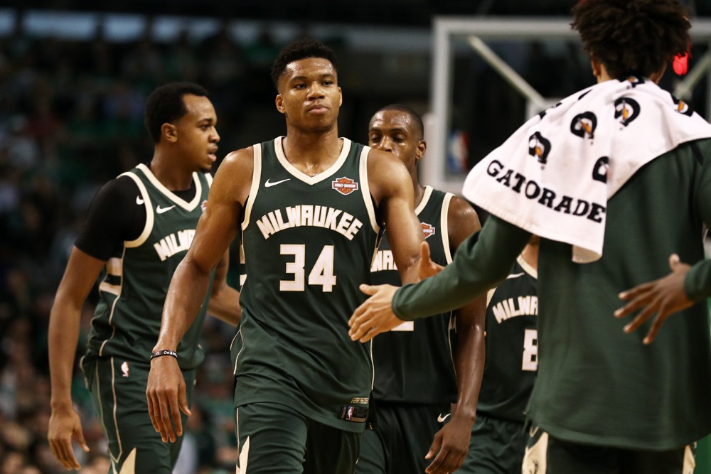  Bucks không phải là một đội thiếu những tay rebound tốt.