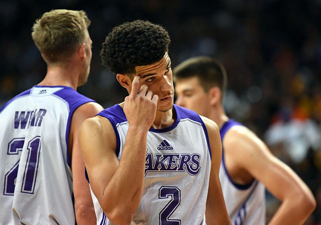Lonzo Ball vẫn còn phải cải thiện rất nhiều để có thể chơi tốt tại NBA