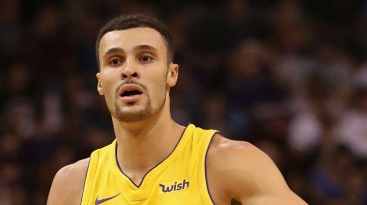 Tin NBA ngày 3/11: Nance đã gặp một chấn thương nặng.