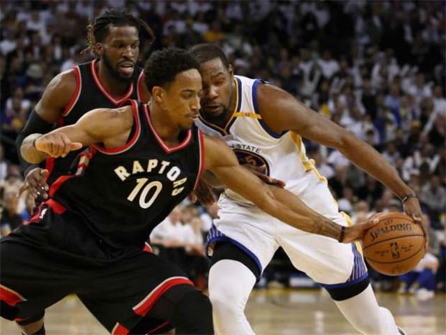 Golden State Warriors có tổng cộng 20 lần mất bóng ở trận này