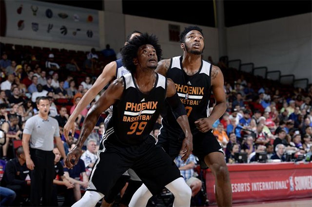Khả năng ghi điểm của Jackson vẫn khiến Suns chưa yên tâm.