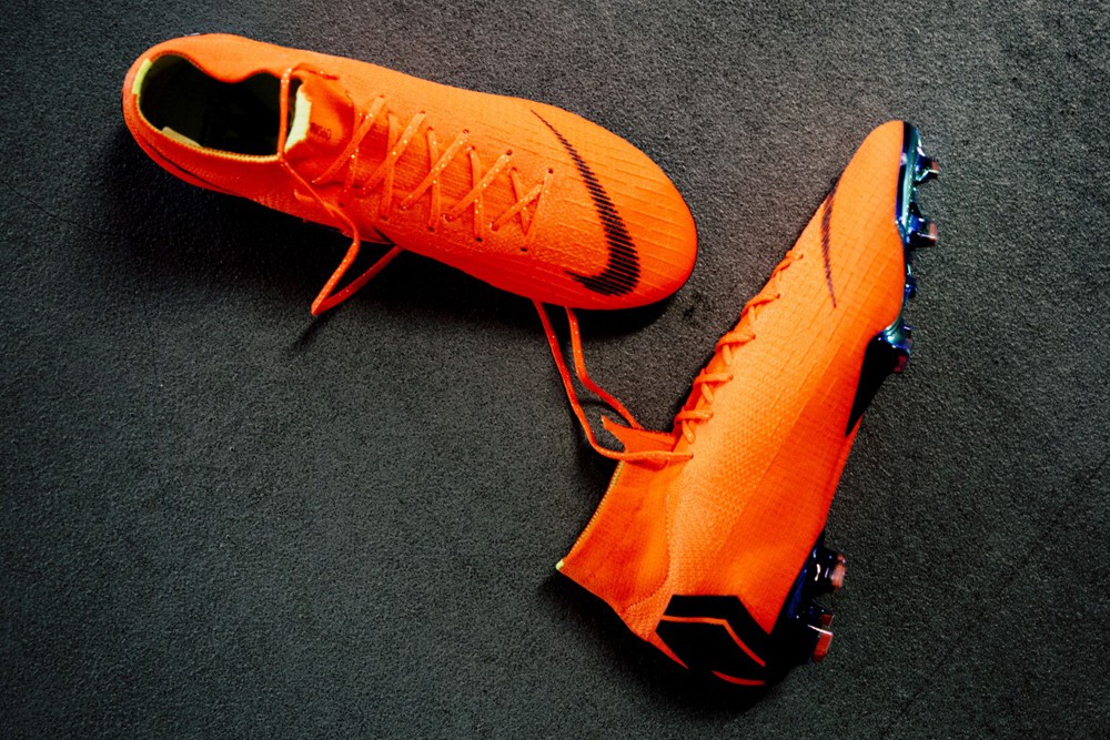 Flyknit 360 được áp dụng lần đầu tiên trên Nike Mercurial Superfly 360.