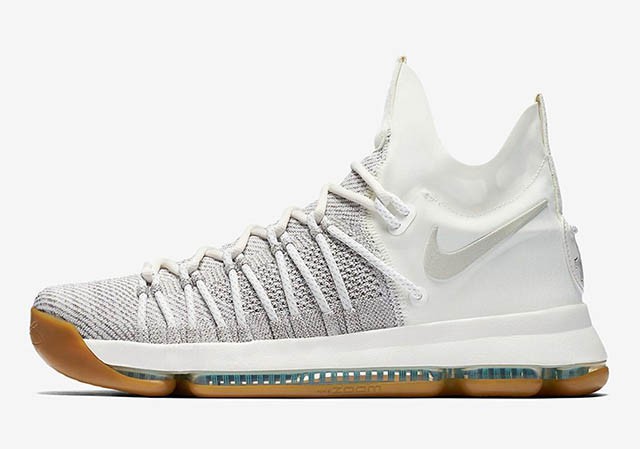 Nike Zoom KD9 Elite, mẫu giày Durant đang sử dụng tại NBA Playoffs năm nay