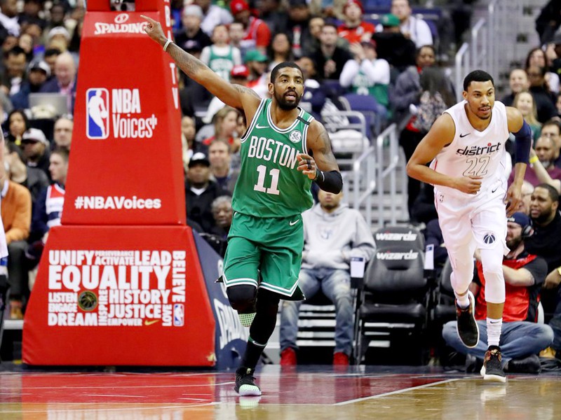 Kyrie Irving ghi 22 trong số 28 điểm ở hai hiệp sau và hiệp phụ, trong đó có 9-10 quả ném phạt thành công.