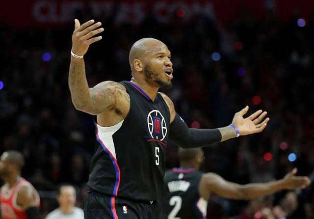 Cầu thủ LA Clippers Marreese Speights thi đấu ấn tượng nhất trận này.