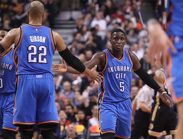 Sự xuất sắc của Oladipo giảm bớt gánh nặng cho Westbrook rất nhiều